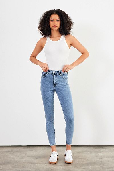 VENA Women's Gabriella Acid Sky Blue Skinny Jeans