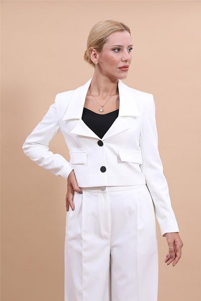 ÖNDER ÖZSOY Ecru Mini Jacket - Low Collar