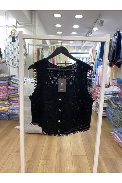 rengamoda Women's Lace Detail Buttoned Knitwear Vest
