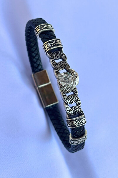 Begondio Genuine Leather Men's Bracelet Made with Eagle Figure Handcrafted