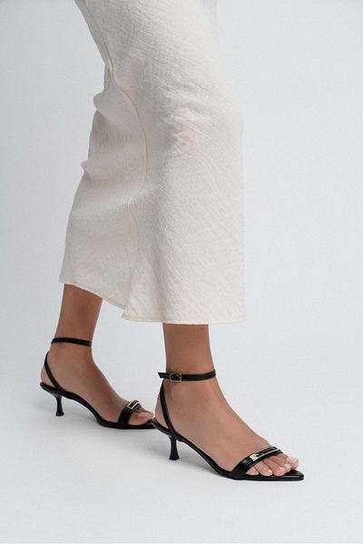 NİŞANTAŞI SHOES Bumble Black Patterned Matte Ankle Strap Buckle Detail Women's Heeled Shoes