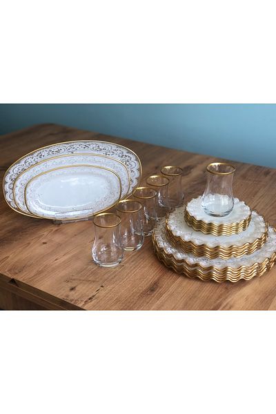 B&M Gold Lace Patterned Curved 27 Piece Breakfast Set