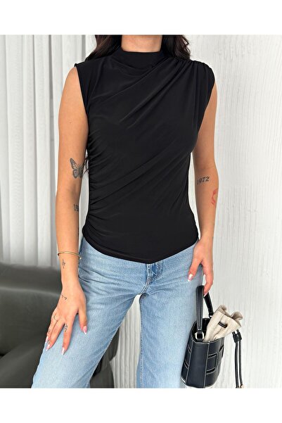 SBL COLLECTİON بلوزة نسائية بدون أكمام بتفاصيل ثنى