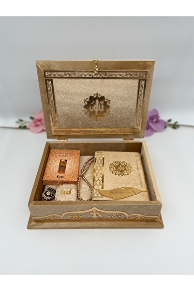 Uğurlu Hac Saray model sandık secade kuran seti