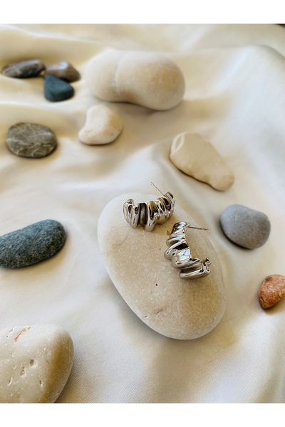 milayk Textured Earrings Silver