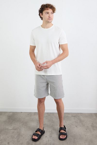 Fulla Moda Ριγέ σορτς με ελαστική μέση