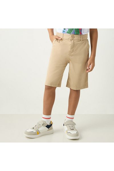 Juniors Solid Shorts with Button Closure and Pockets