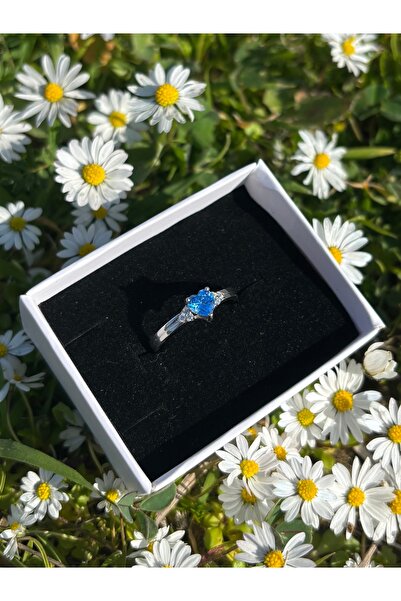 Lunora 925 Ayar Gümüş Gece Parlayan Aqua Kalp Yüzük