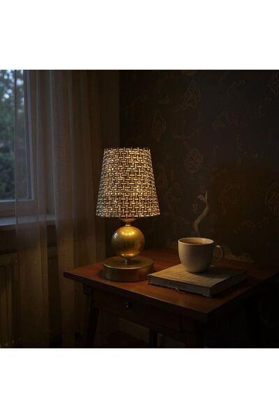 Ömür Avize beren gold kasa rattan sapkalı masa lambası