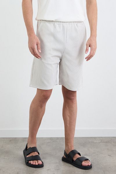 Fulla Moda Ριγέ σορτς με ελαστική μέση