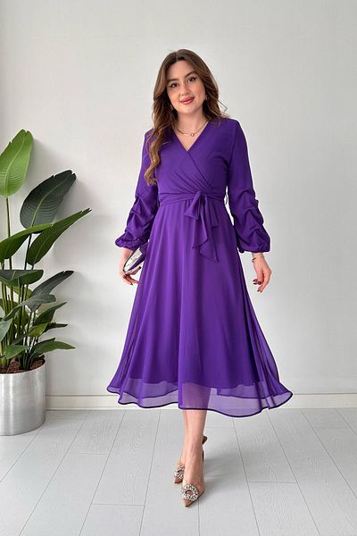 MaziButik Rochie din șifon de lungime midi violet