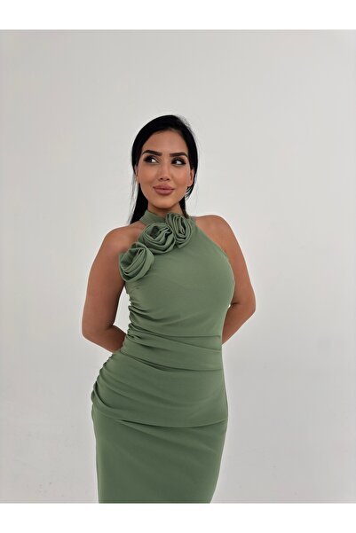 1Moda1Tarz Women's Powder Imported Crepe Fabric Halter Neckline Lined Rose Detail Design Dress