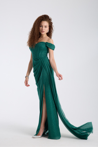 meksila kadın kayık yakalı uzun yırtmaçlı balenli simli kumaş düğün nikah davet abiye elbise