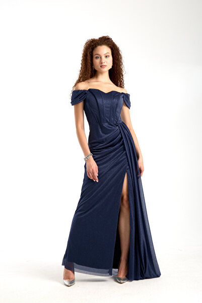 meksila kadın kayık yakalı uzun yırtmaçlı balenli simli kumaş düğün nikah davet abiye elbise