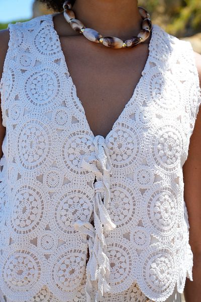 ASEDE Premium Raw Lace Guipure Brocade Vest
