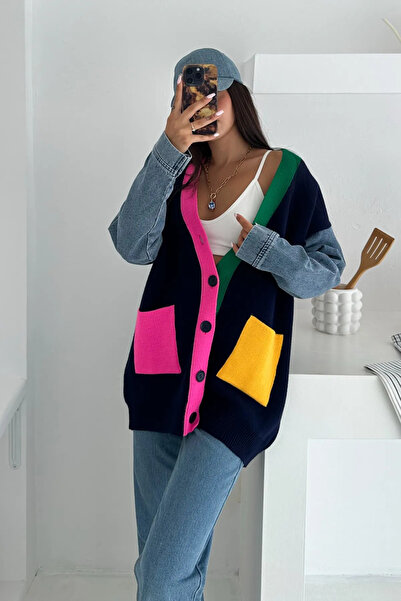 FEMELLE Kadın Lacivert Kolu Kot Standart Beden Triko Hırka Renkli Cep Detaylı Düğmeli Oversize