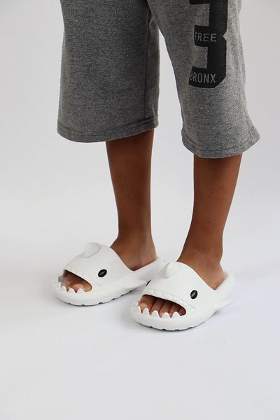 Zerenyus Shark White Unisex Full Orthopedic Children's Slippers Shark Slides