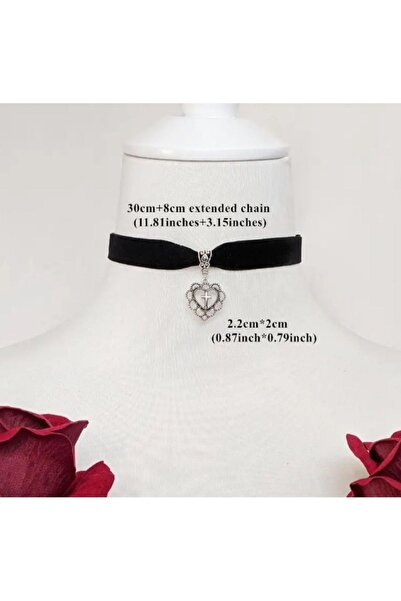 Chic Charms Kalpli Haç Figürlü Siyah Kadife Tasma Choker Kolye