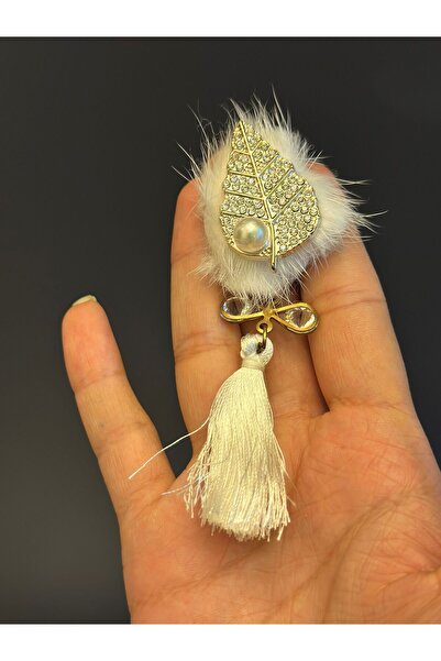 Gönülden Tasarım 4X3 Cm Zirkon Taşlı Püsküllü Beyaz Broş Yaka İğnesi
