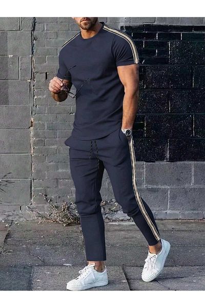 LUNAVISTA 2pcs Men's Summer Casual Sports Set, Short Sleeve T-Shirt and Shorts