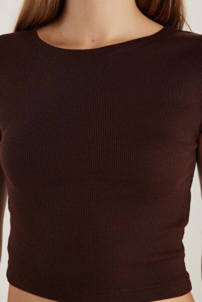 Tudors Kadın Modal Kumaş Slim Fit Dar Kesim Kısa Kollu Bisiklet Yaka Kahverengi Bluz