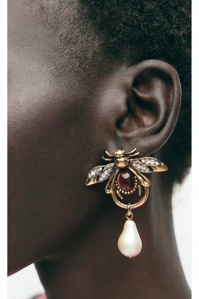 Pinery Jewels Metal Arı Incili Kadın Küpe Çifti 5 Cm