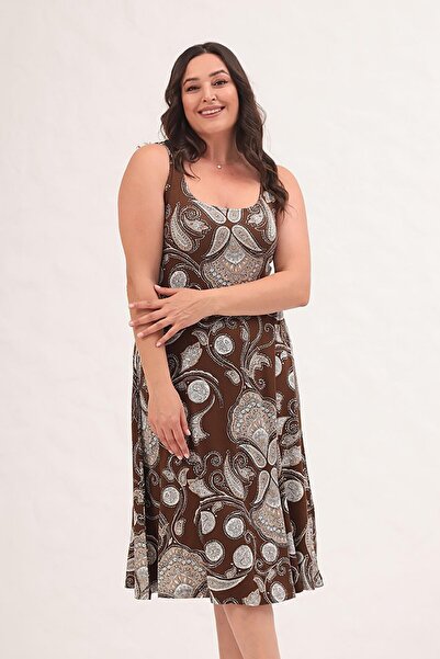 Truva XXL Comfort and Elegance with the Thick Strap Patterned Plus Size Dress!