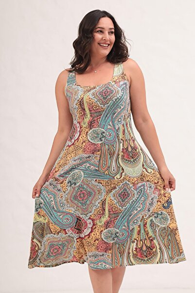 Truva XXL Comfort and Elegance with the Thick Strap Patterned Plus Size Dress!