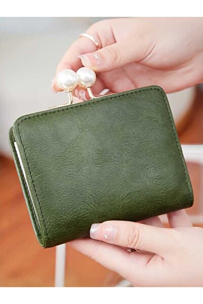 Deri Cuzdan محفظة نسائية خضراء اللون من Honey Girl Style خفيفة الوزن ومزينة ب...