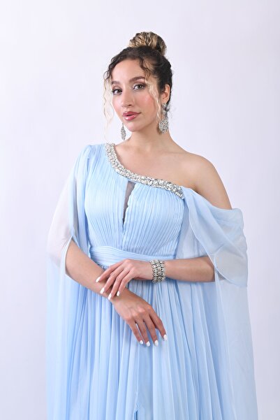 Elysion Collection KADIN ABİYE ŞİFON PELERİN KOL TAŞLI ASİMETRİK YAKA ŞIK ELBİSE