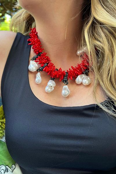 stravis Multiple Coral Pearl Pendant