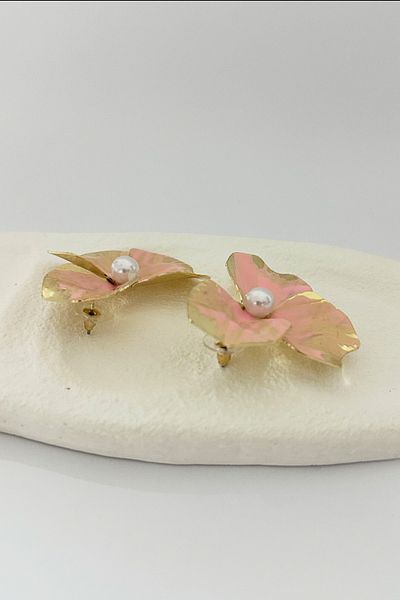 DELEIZA ACCESSORY Flower Pattern Pink Gold Detailed Earrings