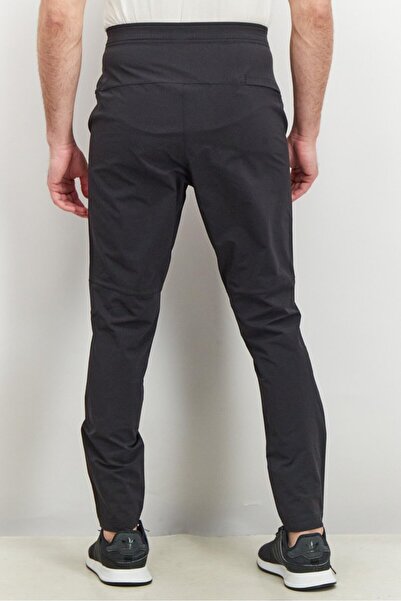 Reebok Men Sportwear Fit Brand Logo Sweatpants, Black