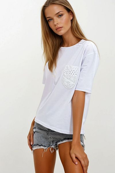 VAGGON Women's White Crew Neck Guipure Pocket T-Shirt Prmx11975