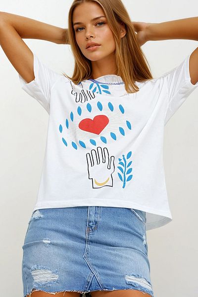 VAGGON Women's White Crew Neck Printed Oversize Combed Cotton T-Shirt Prmx11960