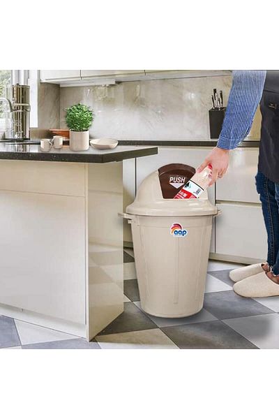 Living 85L Swing-Top Plastic Trash Bin – Large Covered Waste Can for Indoor & Outdoor Use
