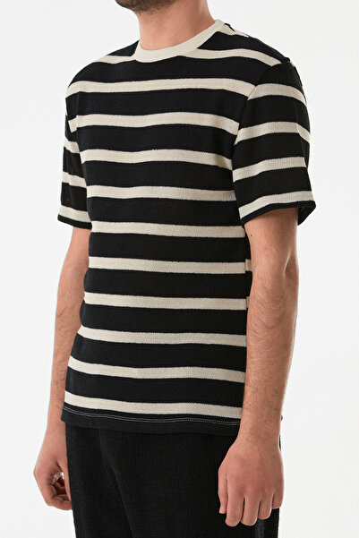 Fulla Moda Çizgili Ajurlu Bisiklet Yaka Triko Tişört