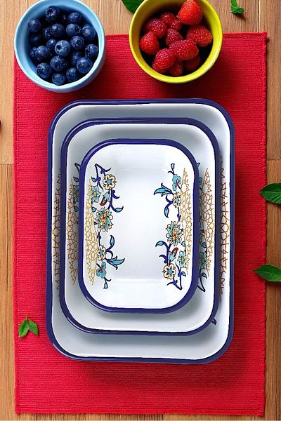 İnci Emaye 28-22-13 No Enamel Quadrilateral Plate Appetizer Breakfast Camping Picnic