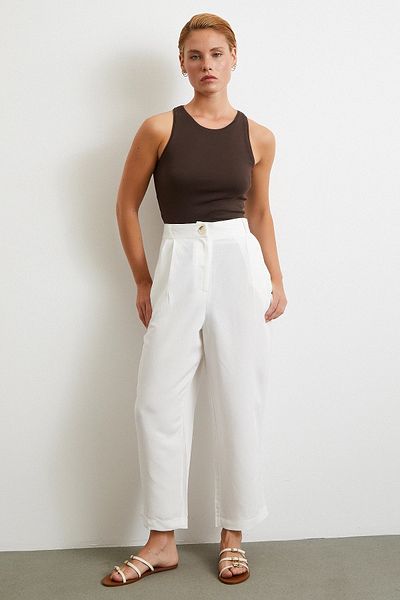 Never more Double Pleated Linen Trousers Cream