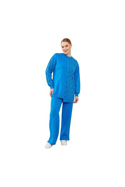 Levidor Sports Suit with Lace Garnish and Stitching Detail Trousers
