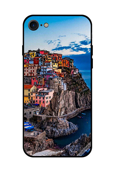 Covernex غطاء حماية لهاتف iPhone SE 2020 - منازل ملونة على البحر