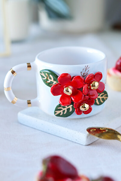 ada mia seramik El Yapımı Çiçek Figürlü 24K Altın Dekorlu Seramik Mug 200ml