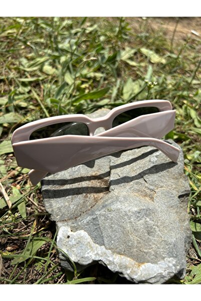 Ferrucci Stylish Women's Glasses with Cat Eye Frame and Brown Gradient Glass