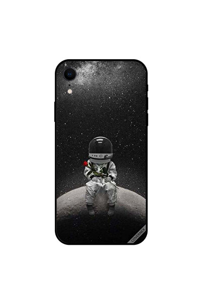 Covernex غطاء حماية لجهاز iPhone XR مع زهرة حمراء في اليد
