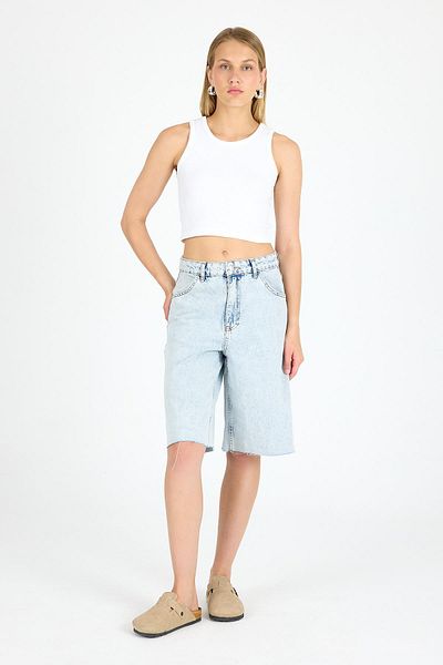 1434 Polo State Pantaloni scurți de denim albastru gheață, largi, sub genunchi