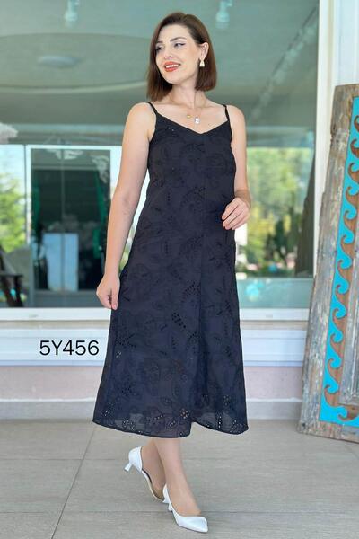 İnce Topuk فستان مطرز بحزام قابل للتعديل 5y456