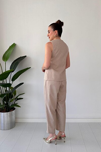 MaziButik Metal Button Vest Suit Beige