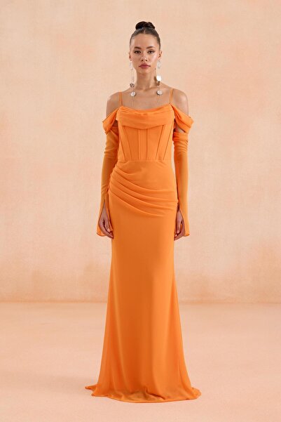 Carmen Turuncu Askılı Uzun Şifon Abiye Elbise