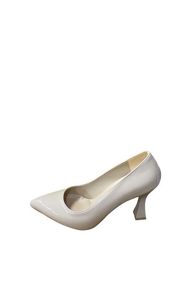 WHİTE LİNE Women's Goblet Heeled Patent Leather Stiletto