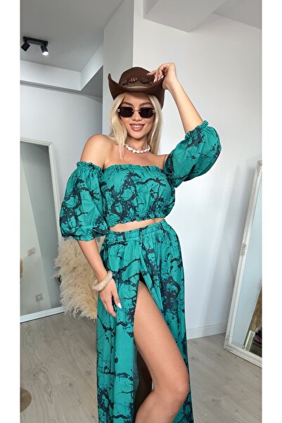 Pretty Summer set consisting of skirt and top